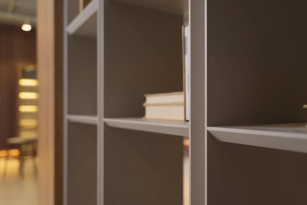 É importante que os livros estejam em um lugar acessível.