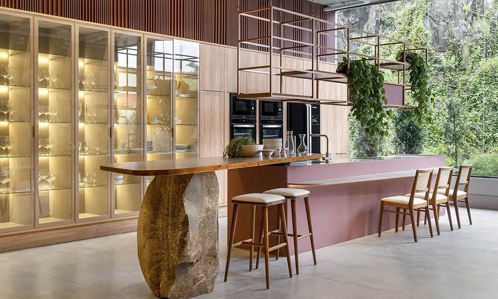 cozinha planejada em rosa